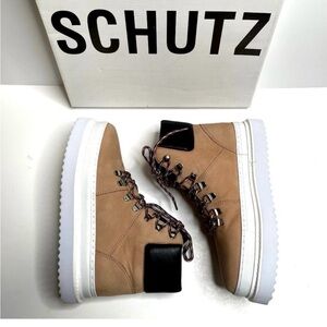 Schutz Tan High-Top Woman’s Shoes